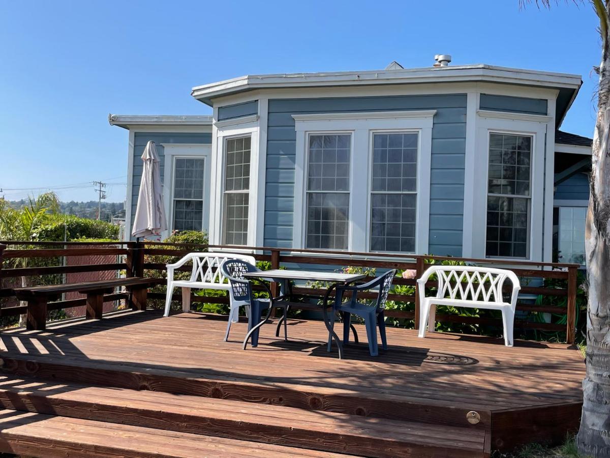 Edgewater Beach Inn & Suites Santa Cruz Extérieur photo
