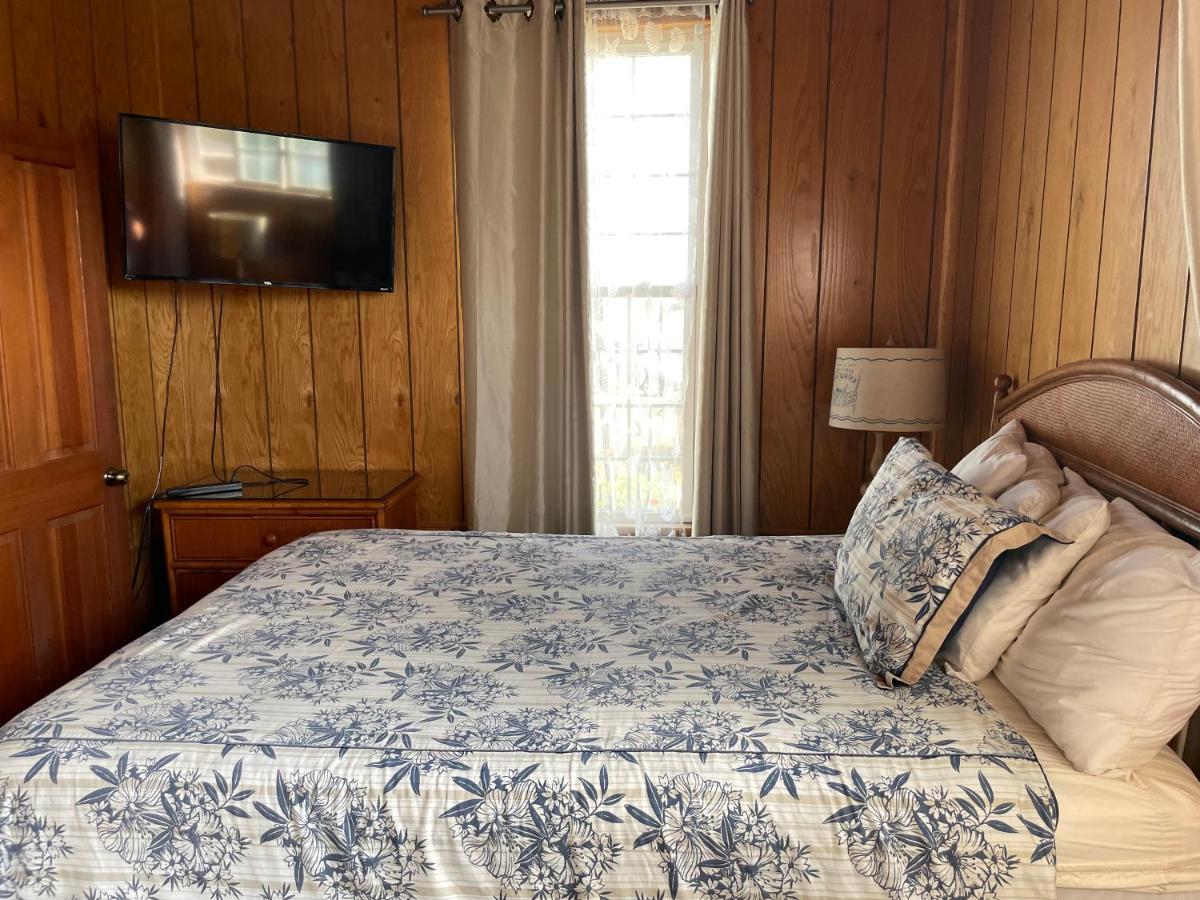 Edgewater Beach Inn & Suites Santa Cruz Extérieur photo