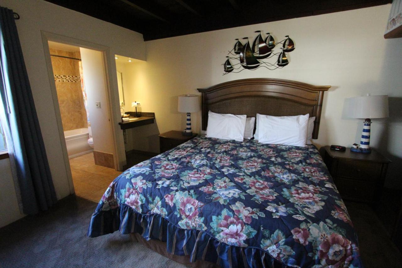 Edgewater Beach Inn & Suites Santa Cruz Extérieur photo